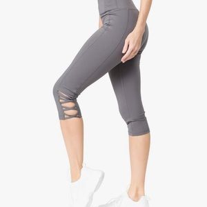Active Life High Rise Soft Smooth Gray Leggings Ankle Cut Women's size Small